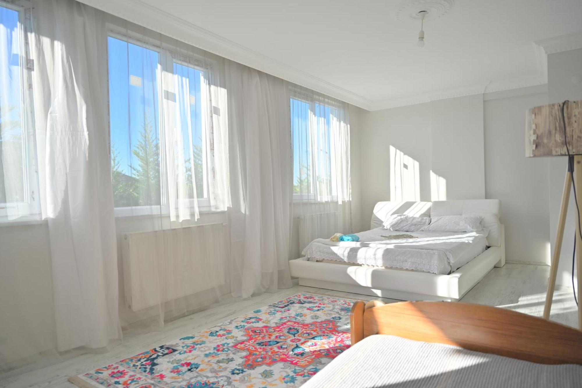 Ahmet Teacher Hotel,6 Minutes From The Airport Arnavutkoy Εξωτερικό φωτογραφία